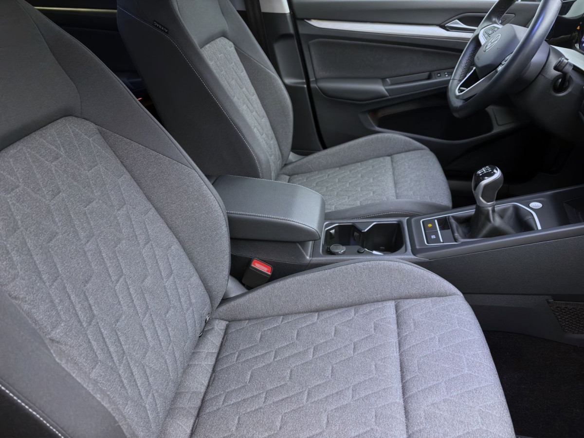 Thumb 15: Volkswagen Golf Variant 2.0 TDI LIFE NAVI KAMERA SITZHZG PDC