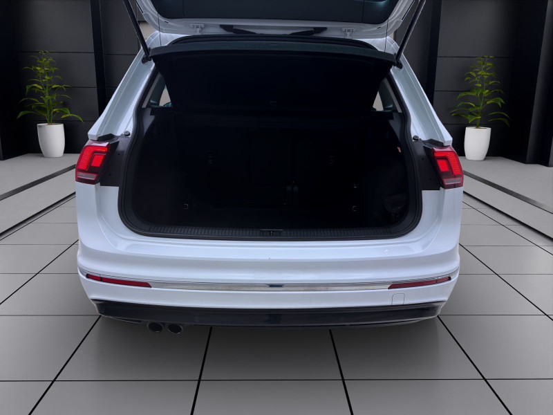 Bild 3: Volkswagen Tiguan 1.4 TSI DSG SOUND STDHZG AHK NAVI PDC