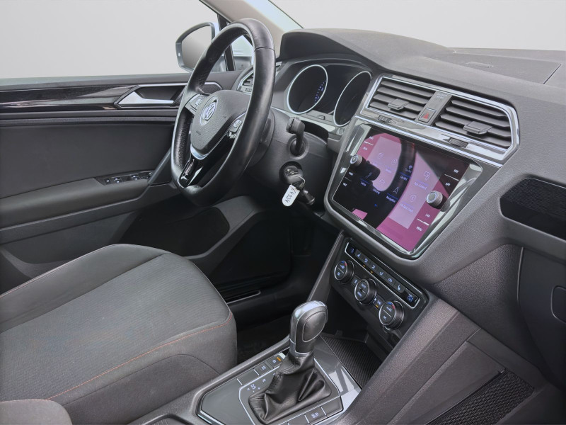 Bild 16: Volkswagen Tiguan 1.4 TSI DSG SOUND STDHZG AHK NAVI PDC