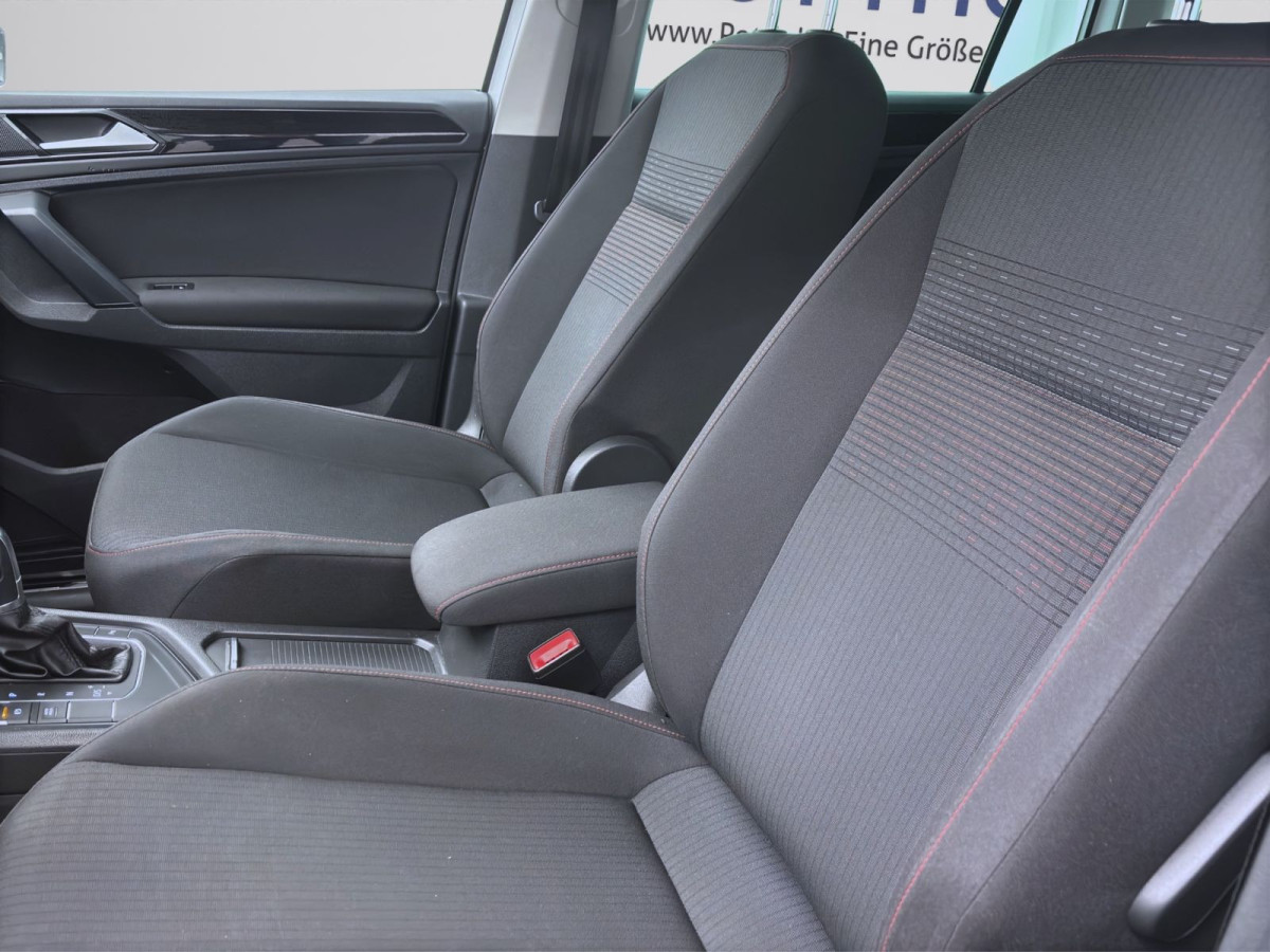 Thumb 8: Volkswagen Tiguan 1.4 TSI DSG SOUND STDHZG AHK NAVI PDC