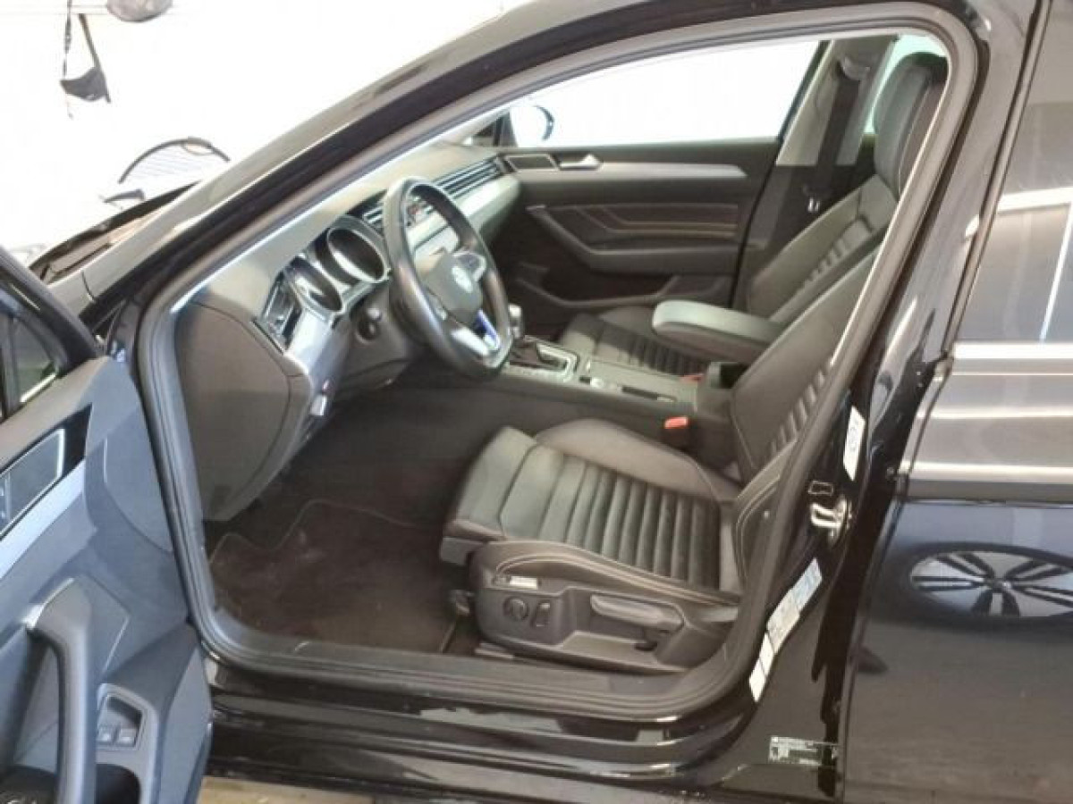 Thumb 2: Volkswagen Passat Variant 1.4 TSI eHybrid DSG GTE NAVI KAMERA SITZHZG PDC