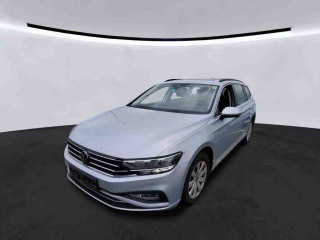 Volkswagen Passat Variant 2.0 TDI DSG BUSINESS PANO AHK NAVI KAMERA