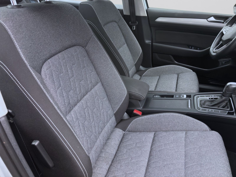 Bild 15: Volkswagen Passat Variant 2.0 TDI DSG BUSINESS PANO AHK NAVI KAMERA