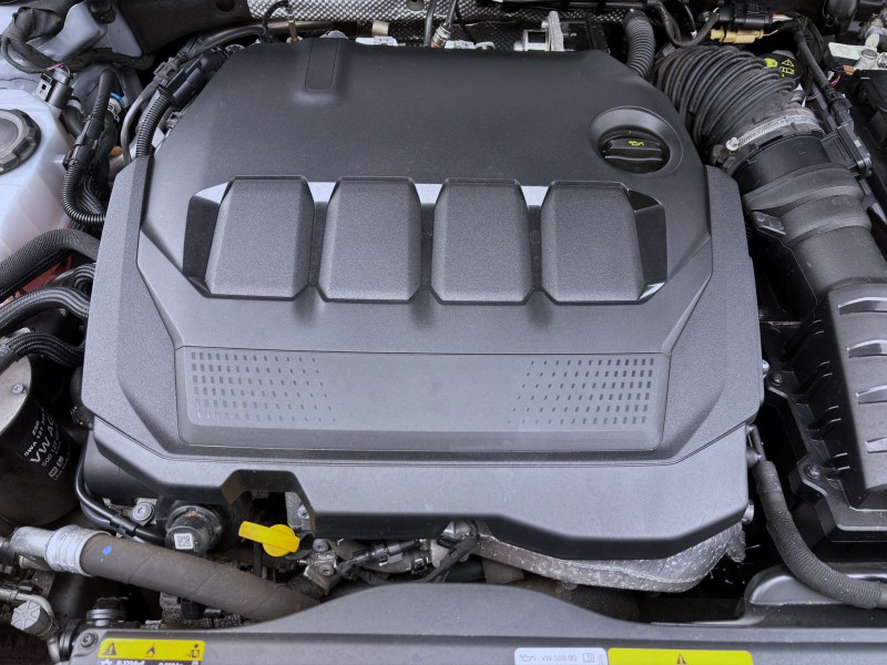 Bild 17: Volkswagen Passat Variant 2.0 TDI DSG BUSINESS PANO AHK NAVI KAMERA