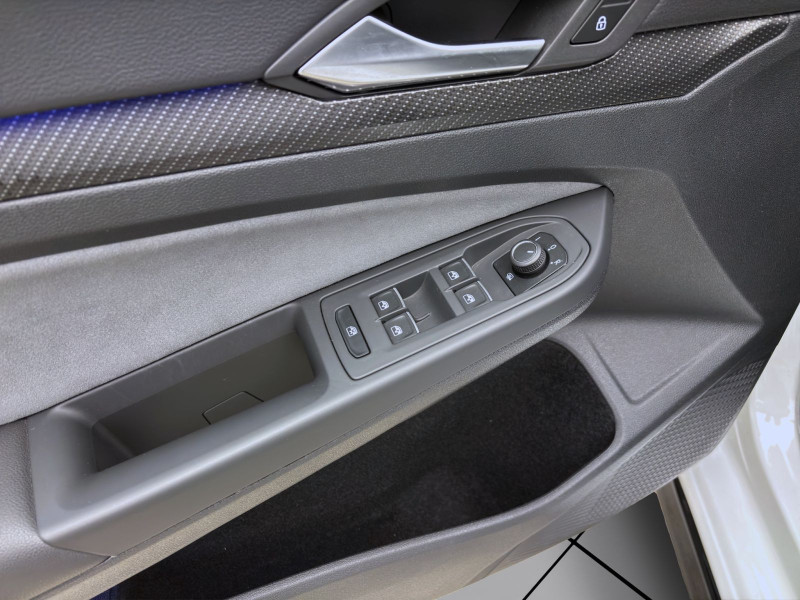 Bild 9: Volkswagen Golf Variant 2.0 TDI DSG R-LINE NAVI KAMERA SITZHZG PDC