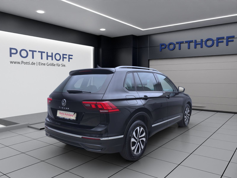 Bild 4: Volkswagen Tiguan 2.0 TDI DSG ACTIVE AHK NAVI PDC SITZHZG