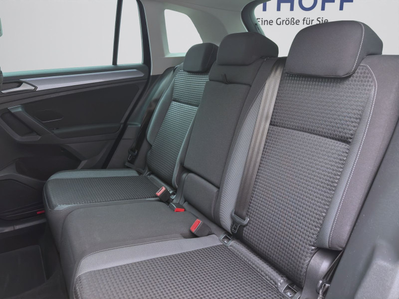 Bild 14: Volkswagen Tiguan 2.0 TDI DSG ACTIVE AHK NAVI PDC SITZHZG
