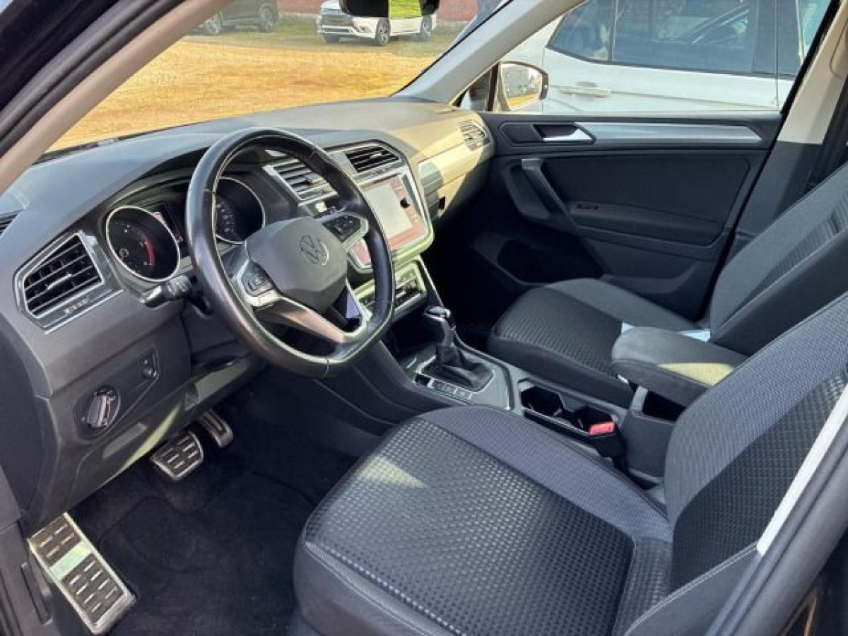 Thumb 2: Volkswagen Tiguan 2.0 TDI DSG ACTIVE AHK NAVI PDC SITZHZG