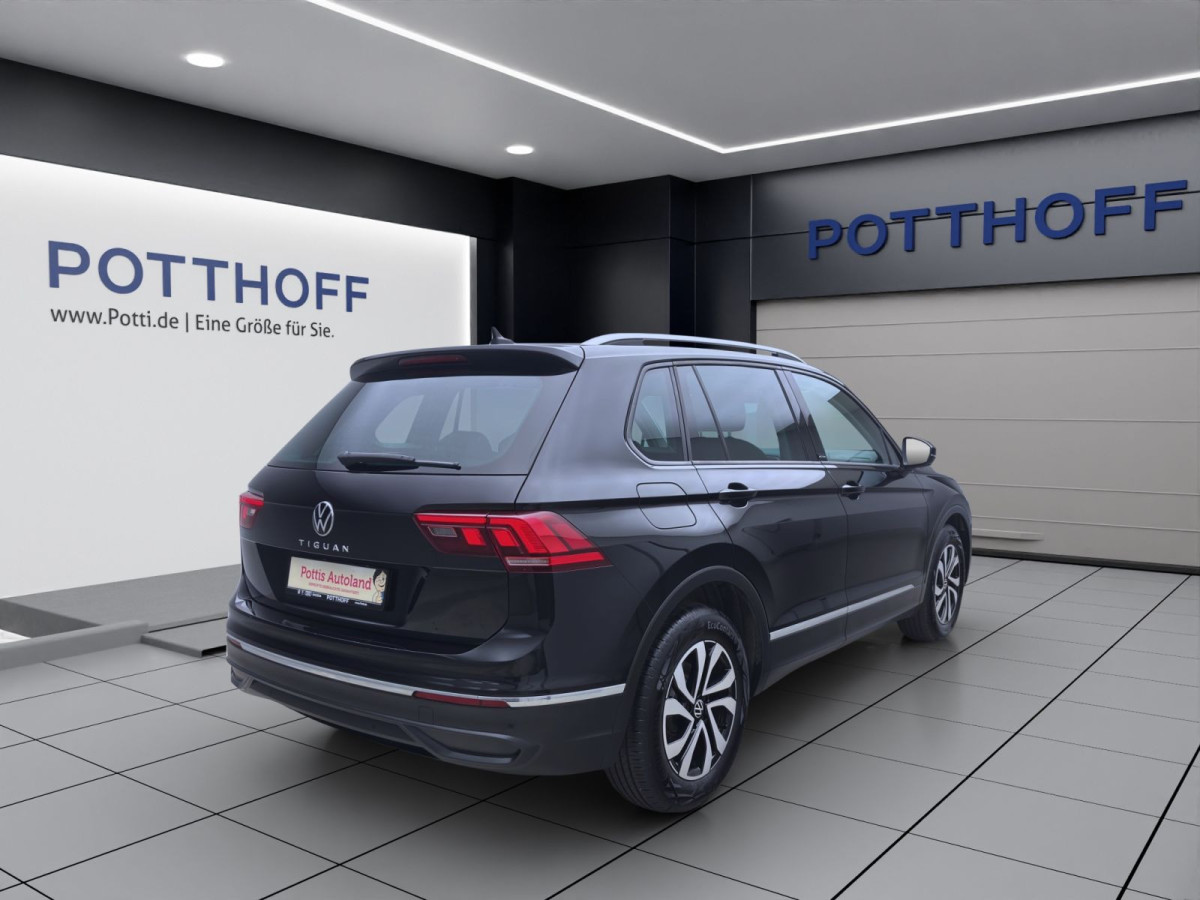 Thumb 4: Volkswagen Tiguan 2.0 TDI DSG ACTIVE AHK NAVI PDC SITZHZG