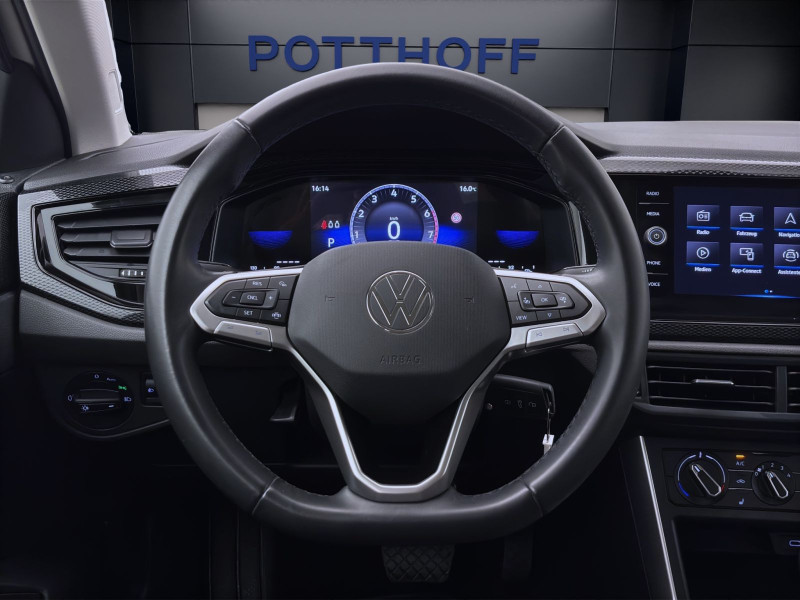 Bild 10: Volkswagen Polo 1.0 TSI DSG LIFE NAVI PDC SITZHZG LED