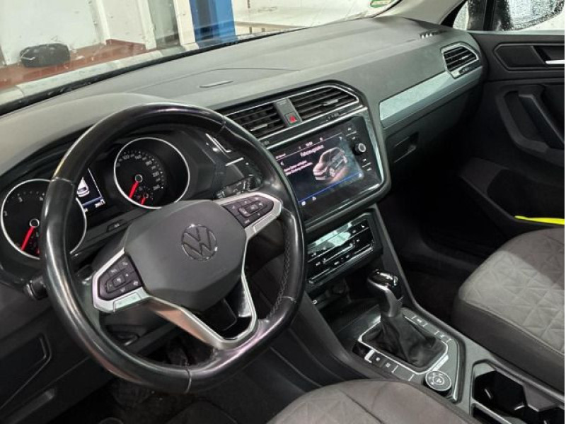 Bild 2: Volkswagen Tiguan 2.0 TDI DSG 4M LIFE AHK NAVI SITZHZG PDC