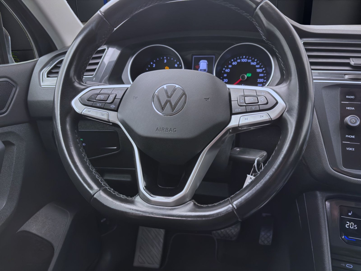Thumb 11: Volkswagen Tiguan 2.0 TDI DSG 4M LIFE AHK NAVI SITZHZG PDC