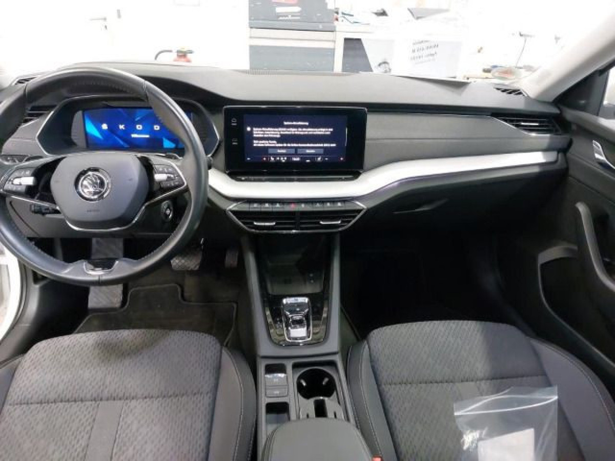 Thumb 2: Škoda Octavia Combi 2.0 TDI DSG STYLE AHK NAVI SITZHZG PDC