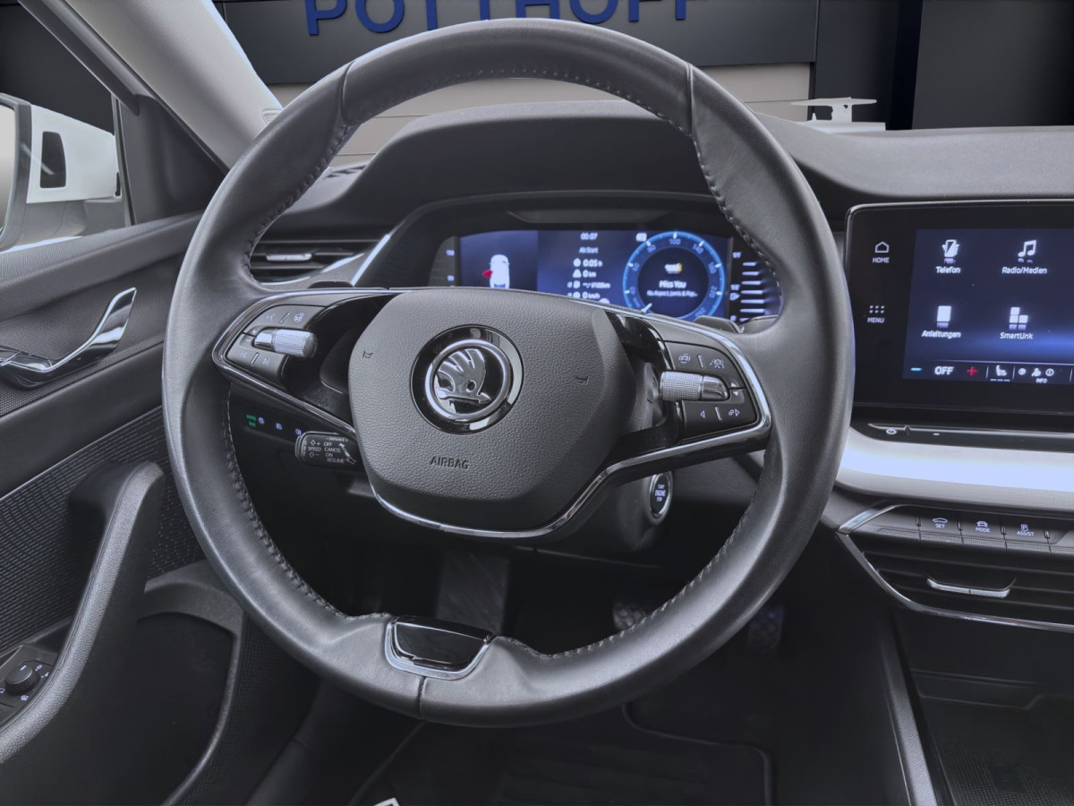 Thumb 10: Škoda Octavia Combi 2.0 TDI DSG STYLE AHK NAVI SITZHZG PDC