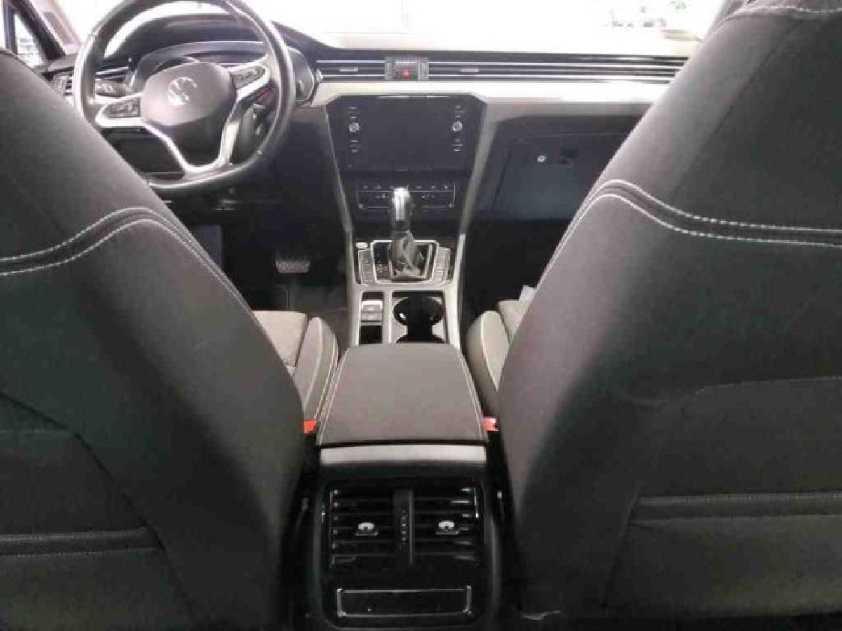 Thumb 2: Volkswagen Passat Variant 2.0 TDI DSG BUSINESS NAVI AHK KAMERA PDC
