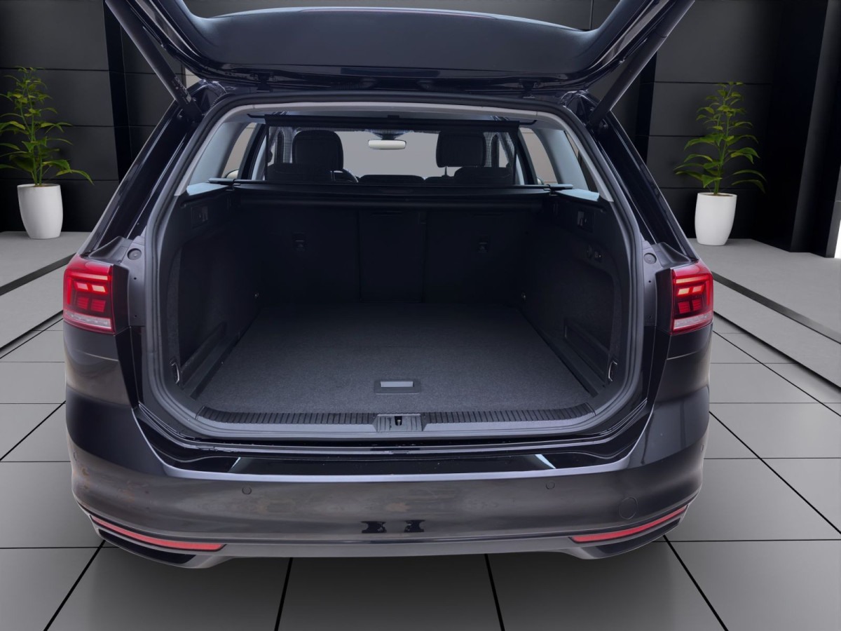Thumb 4: Volkswagen Passat Variant 2.0 TDI DSG BUSINESS NAVI AHK KAMERA PDC