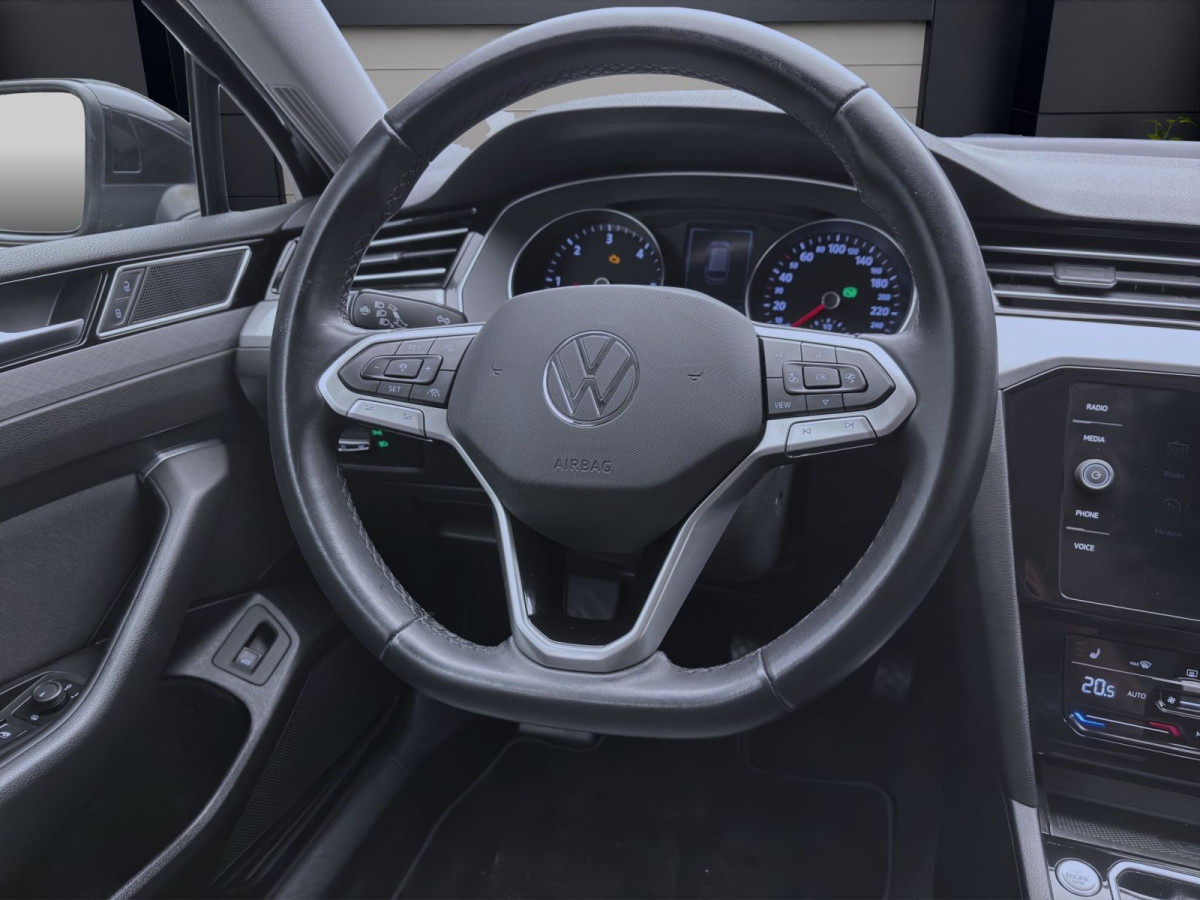 Thumb 11: Volkswagen Passat Variant 2.0 TDI DSG BUSINESS NAVI AHK KAMERA PDC