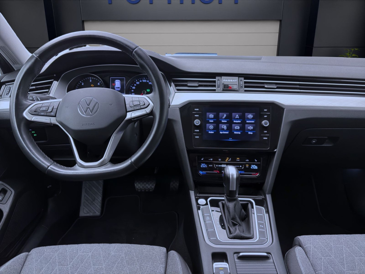 Thumb 13: Volkswagen Passat Variant 2.0 TDI DSG BUSINESS NAVI AHK KAMERA PDC