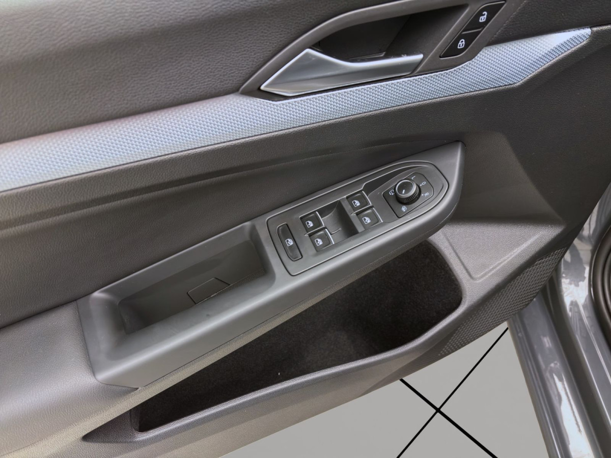 Thumb 9: Volkswagen Golf 1.5 TSI GOAL AHK NAVI KAMERA SITZHZG