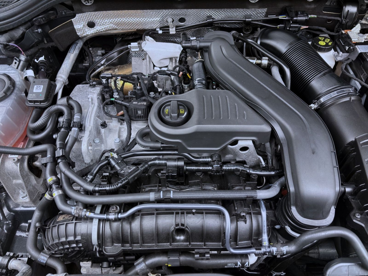 Thumb 17: Volkswagen Golf 1.5 TSI GOAL AHK NAVI KAMERA SITZHZG