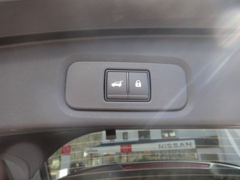 Ansicht 19 - Gebrauchtwagen Fahrzeug, Modell Qashqai der Marke Nissan von Verkäufer Autohaus Lanfranco GmbH