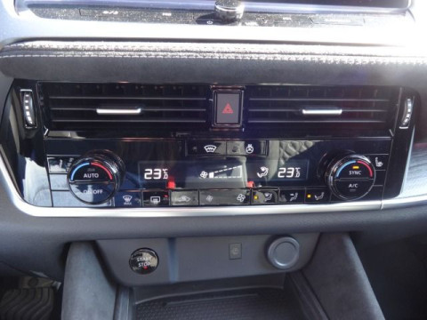 Ansicht 33 - Gebrauchtwagen Fahrzeug, Modell Qashqai der Marke Nissan von Verkäufer Autohaus Lanfranco GmbH