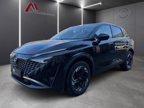 Automodell: Qashqai in der Farbe schwarz