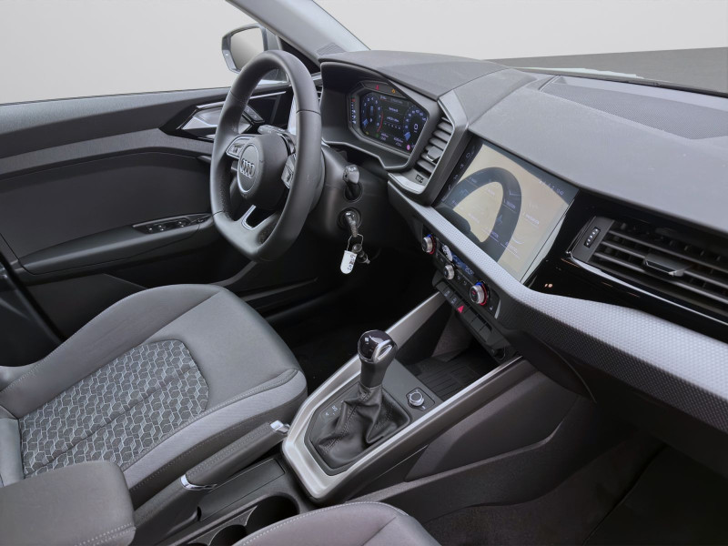 Bild 16: Audi A1 Sportback 25 TFSI S LINE SITZHZG PDC KLIMA