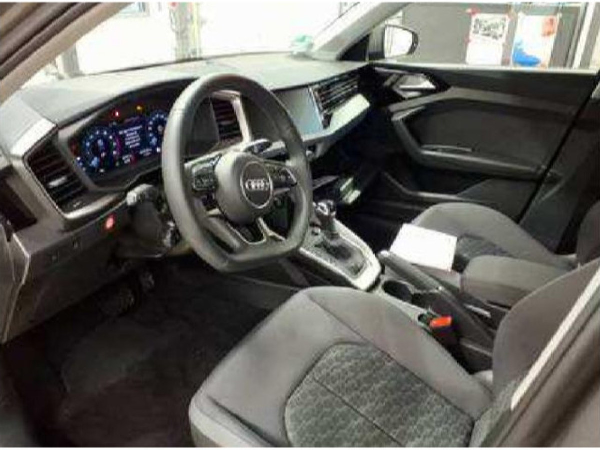 Thumb 2: Audi A1 Sportback 25 TFSI S LINE SITZHZG PDC KLIMA