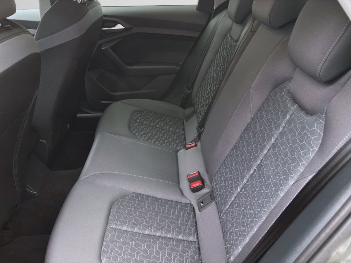 Thumb 14: Audi A1 Sportback 25 TFSI S LINE SITZHZG PDC KLIMA