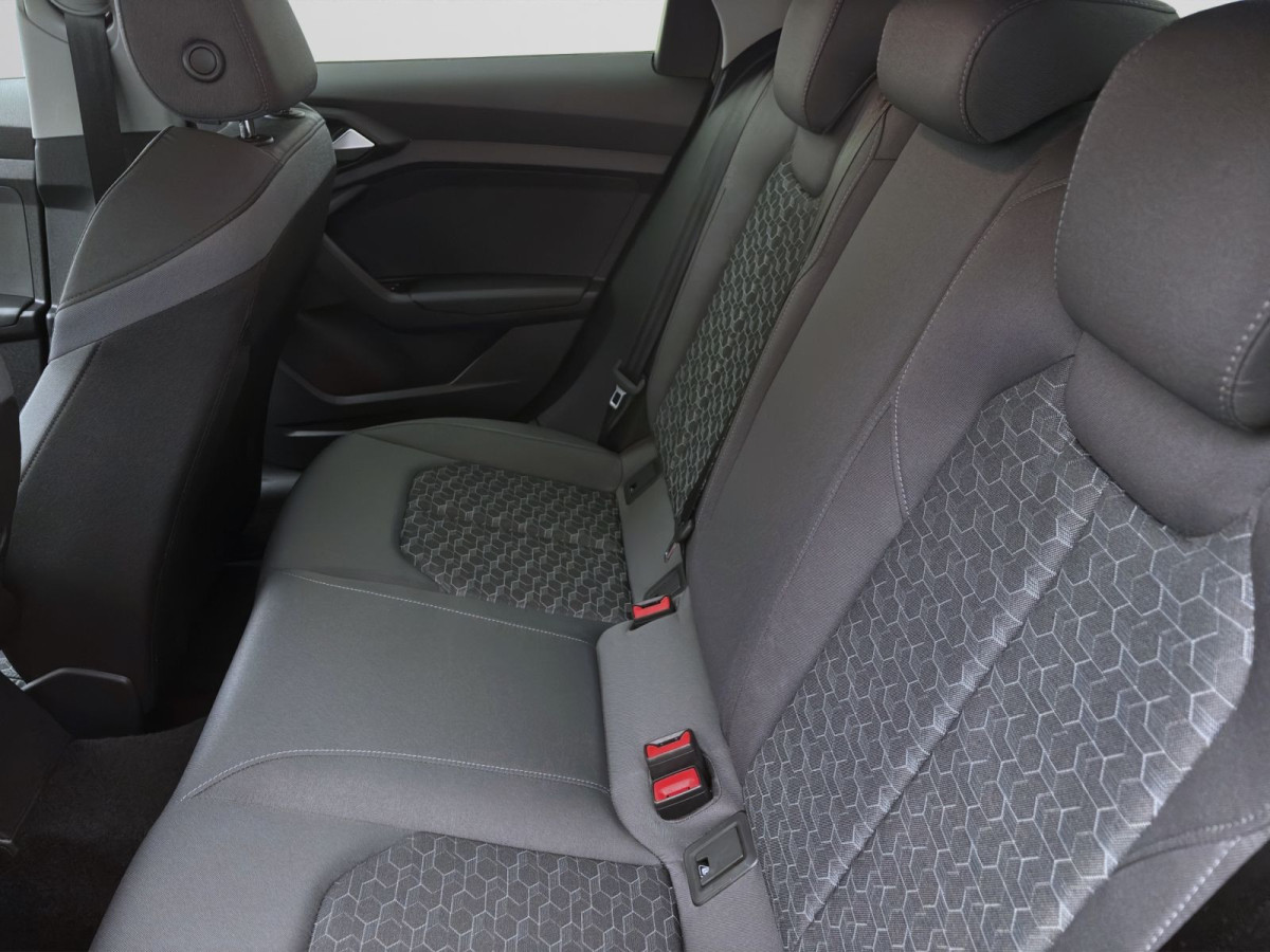 Thumb 14: Audi A1 Sportback 25 TFSI S LINE SITZHZG KLIMA PDC