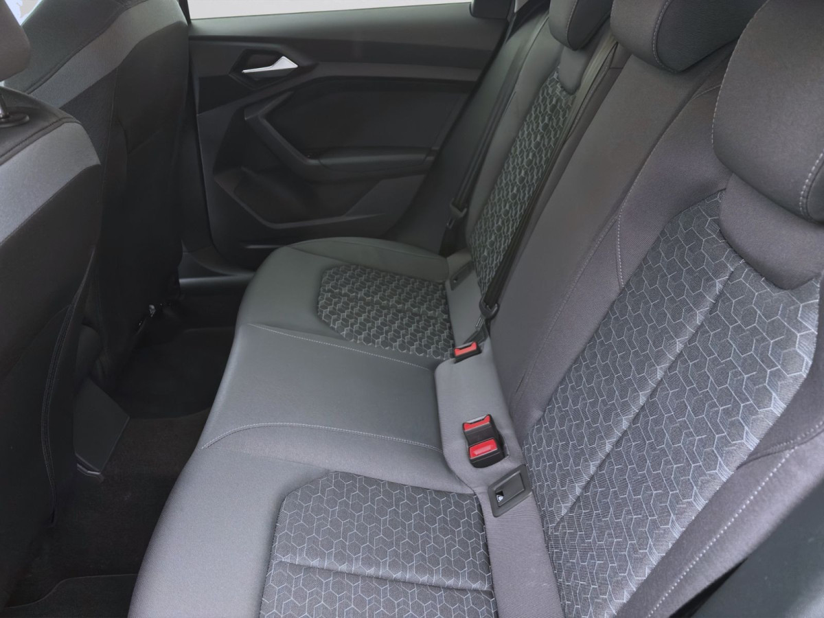 Thumb 14: Audi A1 Sportback 25 TFSI S LINE PDC SITZHZG KLIMA LED