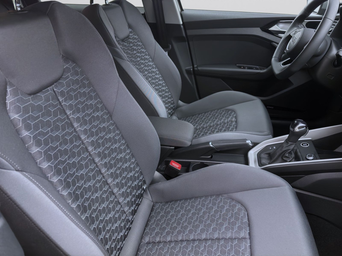 Thumb 15: Audi A1 Sportback 25 TFSI S LINE PDC SITZHZG KLIMA LED