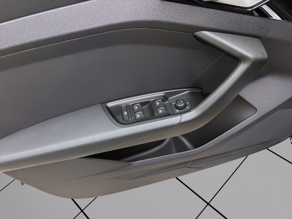 Thumb 10: Audi A1 Sportback 25 TFSI ADVANCED NAVI PDC SITZHZG KLIMA