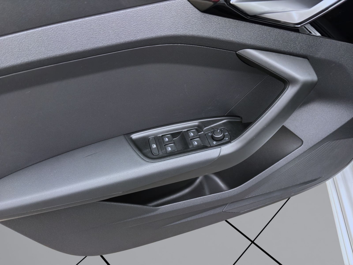 Thumb 10: Audi A1 Sportback 25 TFSI S LINE LED KLIMA SITZHZG LM17