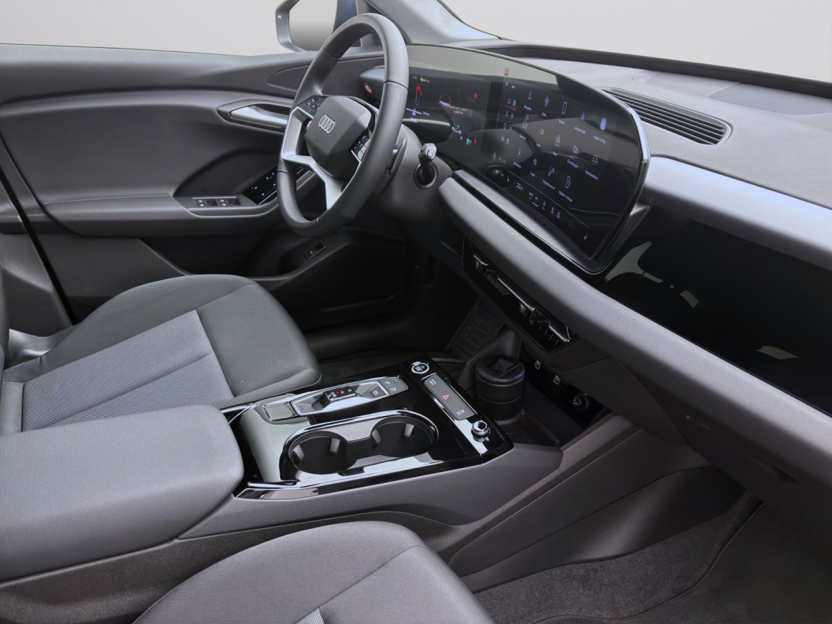 Thumb 16: Audi Q6 e-tron AHK KAMERA SITZHZG PDC LED