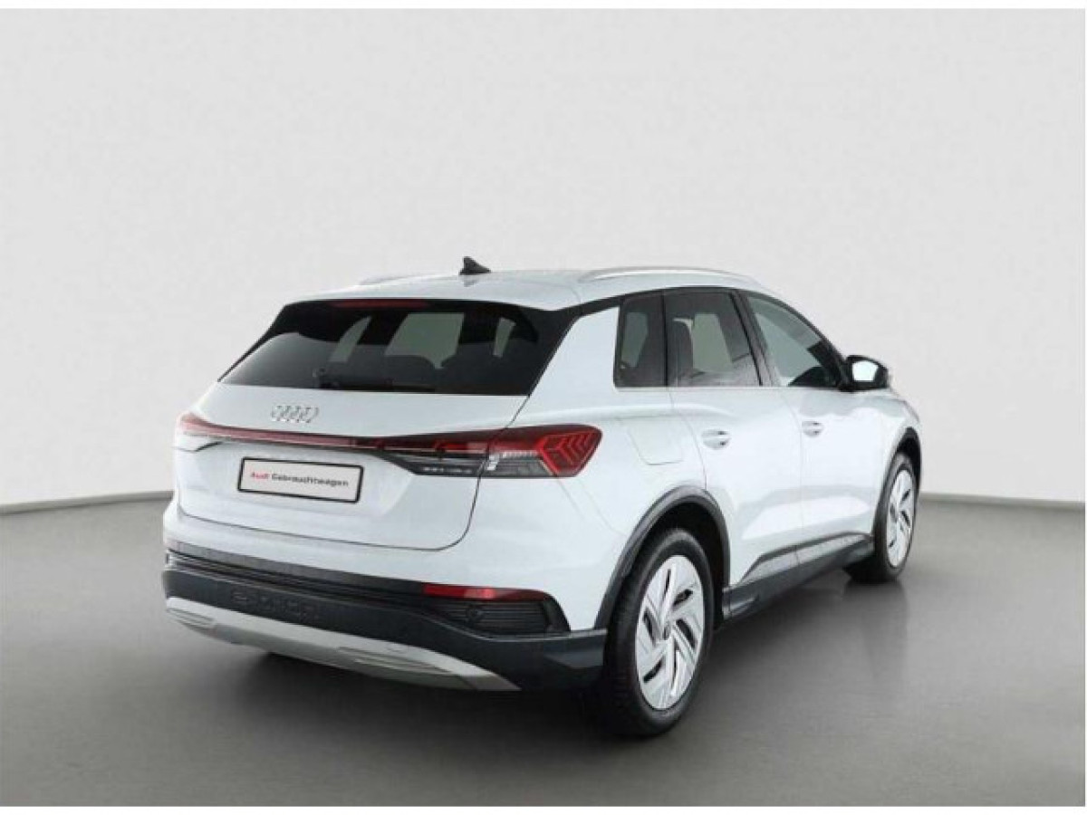 Thumb 1: Audi Q4 e-tron 45 advanced AHK NAVI LED PDC SITZHZG