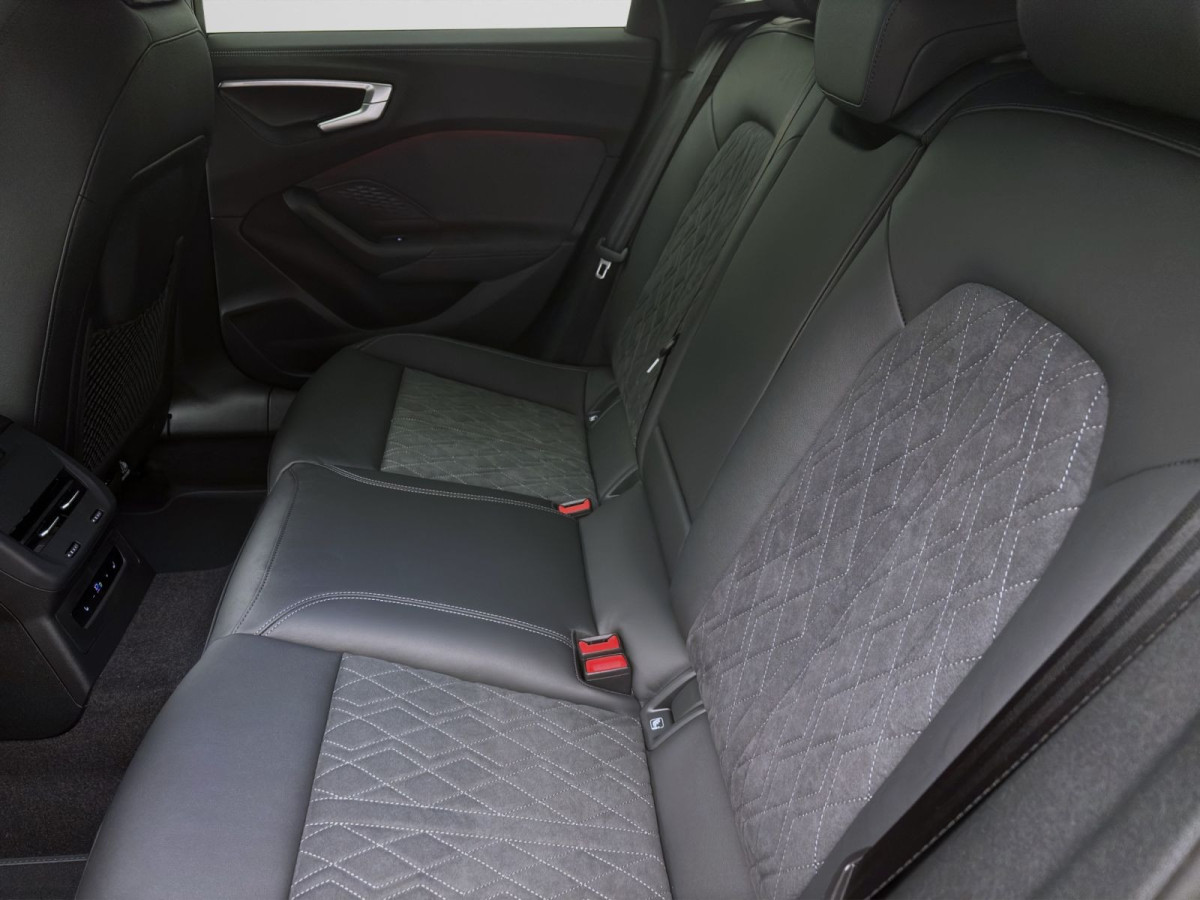 Thumb 14: Audi A5 Avant TDI Q S LINE AHK HUD LM20 MEMORY