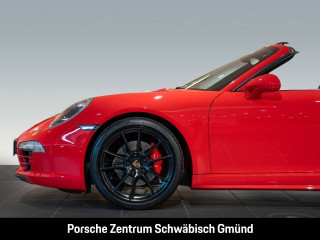 Fahrzeugbild eines Porsche 991 in rot.