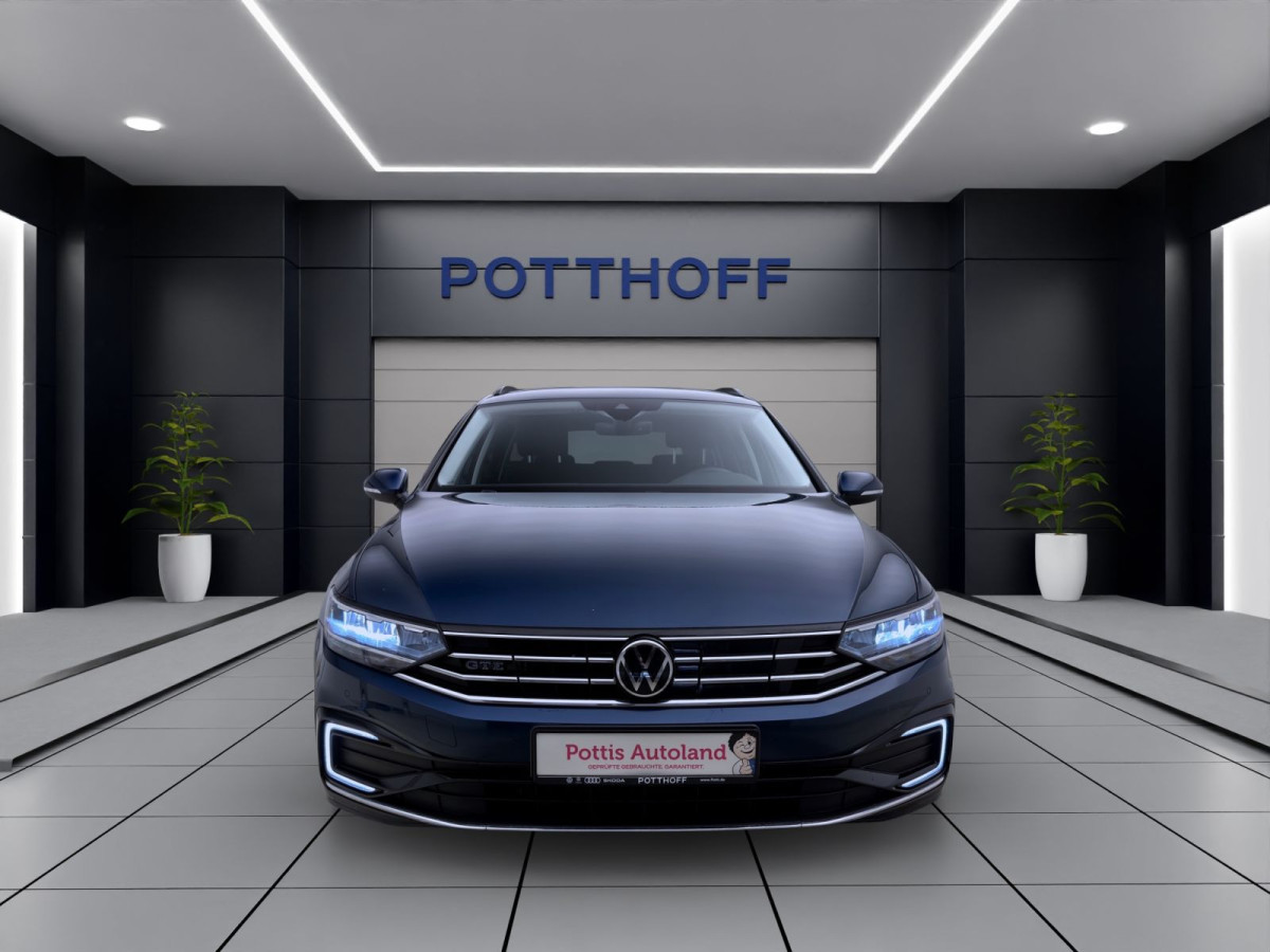 Thumb 6: Volkswagen Passat Variant 1.4 TSI eHybrid DSG GTE STDHZG AHK NAVI KAMERA