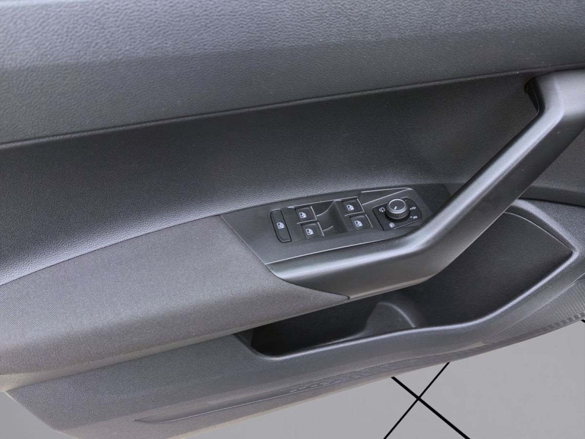 Thumb 9: Volkswagen Taigo 1.0 TSI DSG STYLE IQ.LIGHT NAVI KAMERA ACC