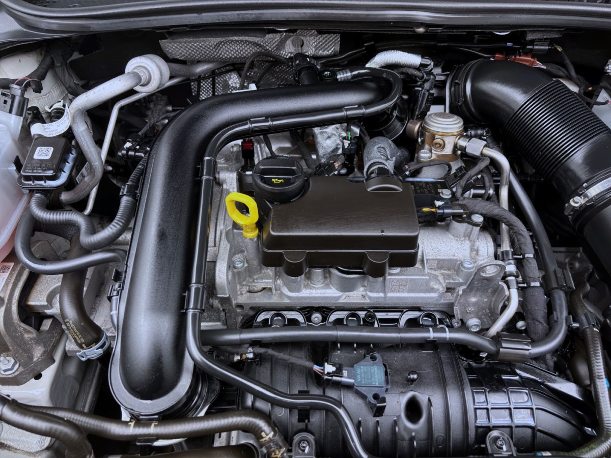 Thumb 17: Volkswagen Taigo 1.0 TSI DSG STYLE IQ.LIGHT NAVI KAMERA ACC