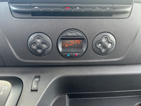 Ansicht 15 - Gebrauchtwagen Fahrzeug, Modell Interstar der Marke Nissan von Verkäufer Wegener Automobile GmbH - Filiale Potsdam