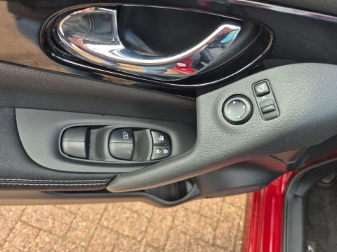 Ansicht 17 - Gebrauchtwagen Fahrzeug, Modell Qashqai der Marke Nissan von Verkäufer C. Thomsen GmbH