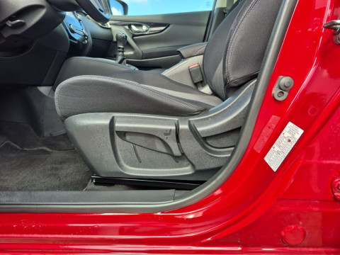 Ansicht 18 - Gebrauchtwagen Fahrzeug, Modell Qashqai der Marke Nissan von Verkäufer C. Thomsen GmbH