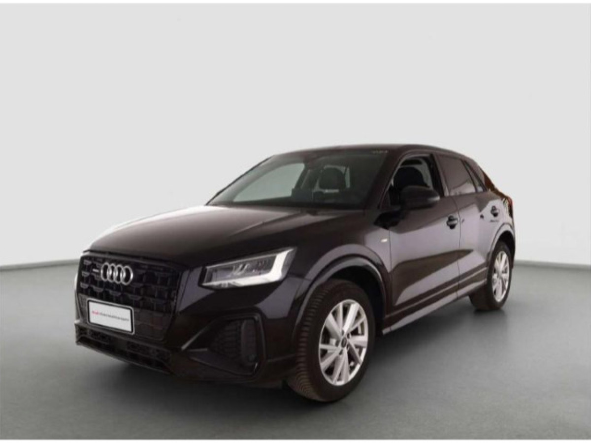 Thumb 0: Audi Q2 40 TFSI Q S LINE AHK NAVI PDC LED