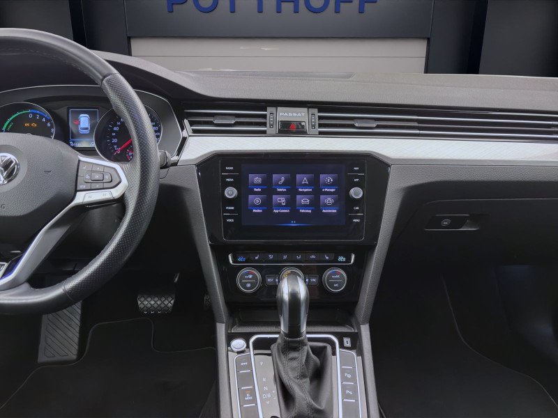 Bild 13: Volkswagen Passat Variant 1.4 TSI eHybrid DSG GTE NAVI KAMERA PDC SITZHZG