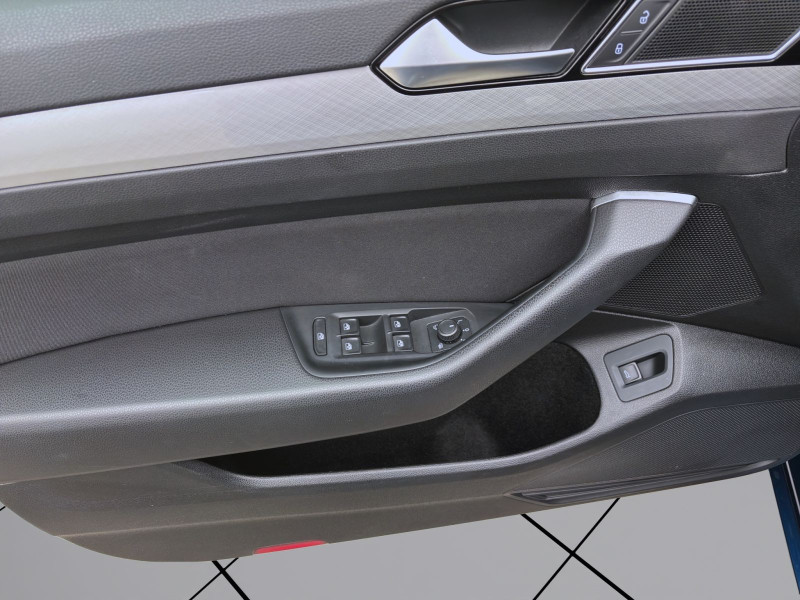 Bild 9: Volkswagen Passat Variant 1.5 TSI DSG BUSINESS AHK NAVI SITZHZG PDC