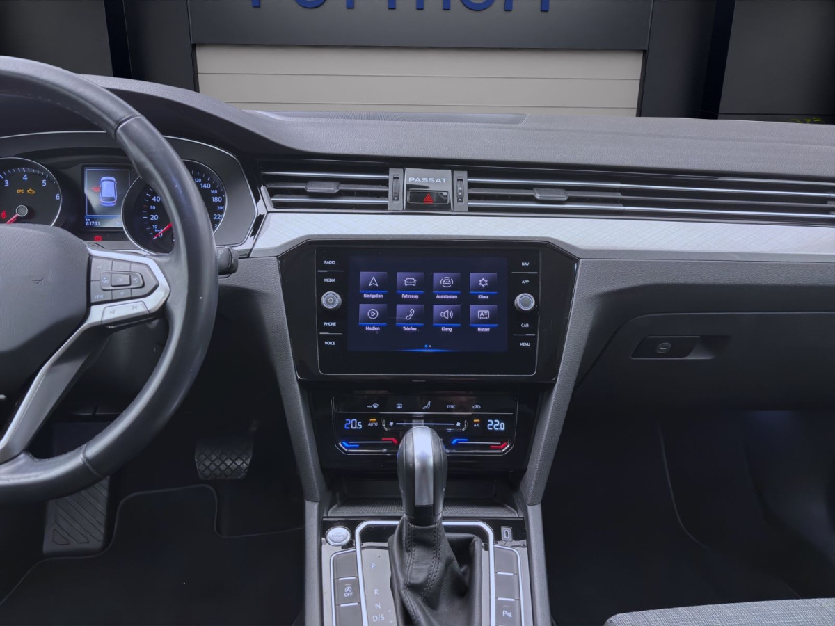 Thumb 13: Volkswagen Passat Variant 1.5 TSI DSG BUSINESS AHK NAVI SITZHZG PDC