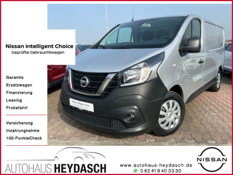 Automodell: NV300 in der Farbe silber